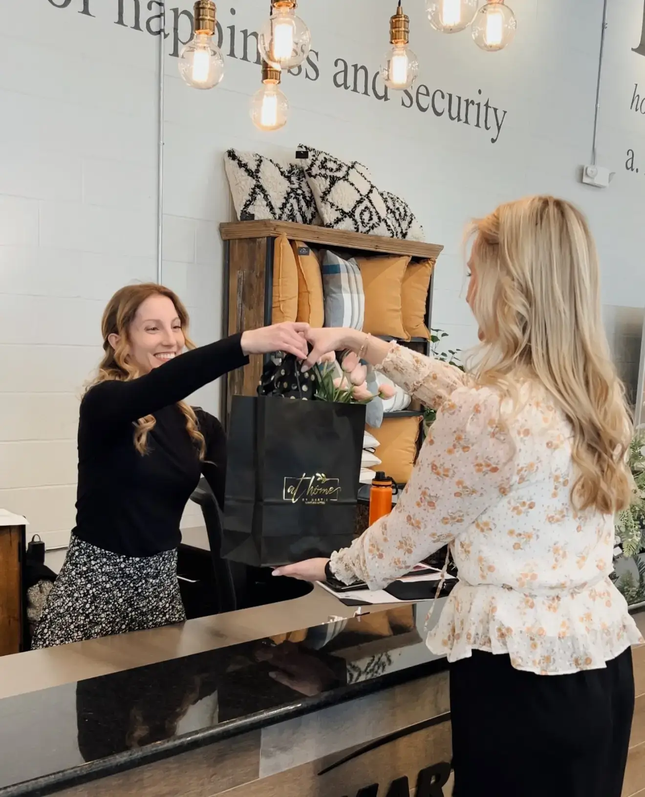 10 Reasons To Shop